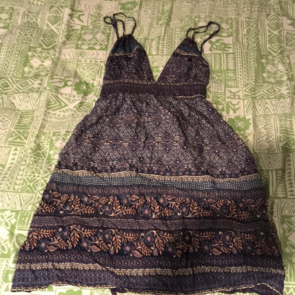 Women’s dress